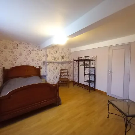 Le Tournebride * Le Vast