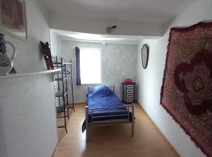 Le Tournebride Le Vast